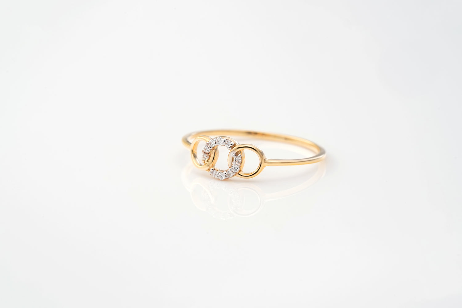 Lustre Harmony Ring