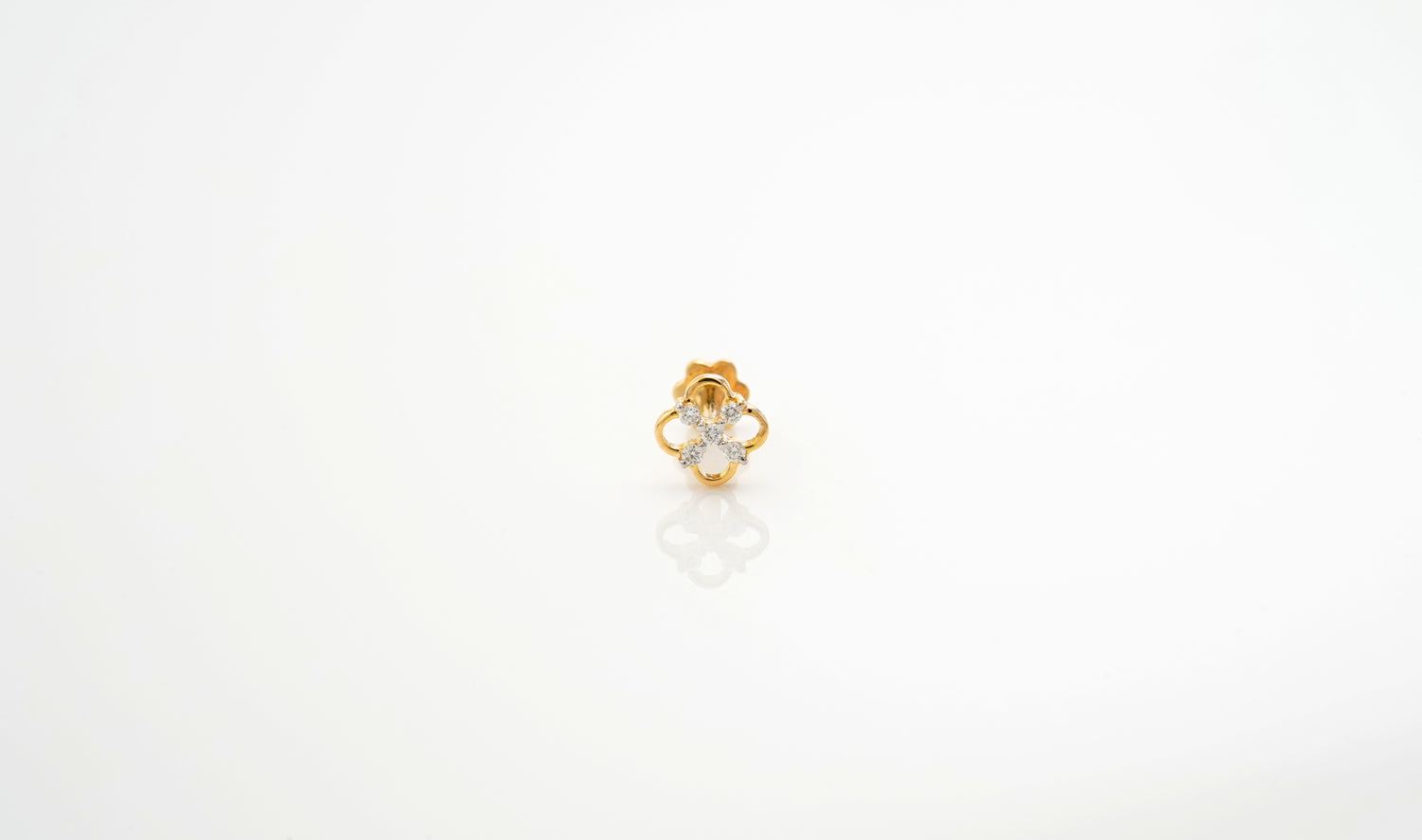 Golden Clover nosepin