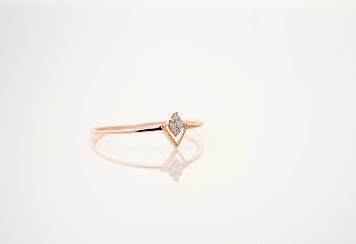 Celeste V Ring