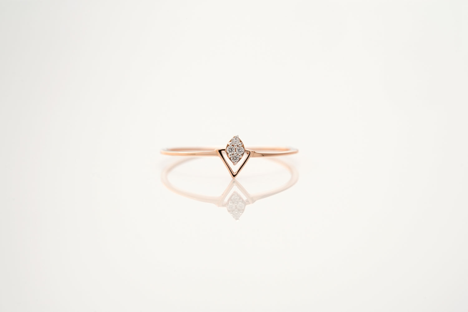 Celeste V Ring