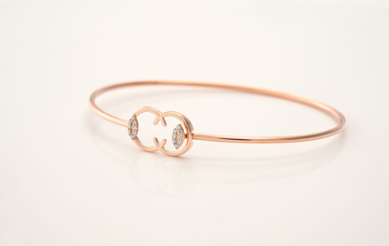 Eterna 8 bangles