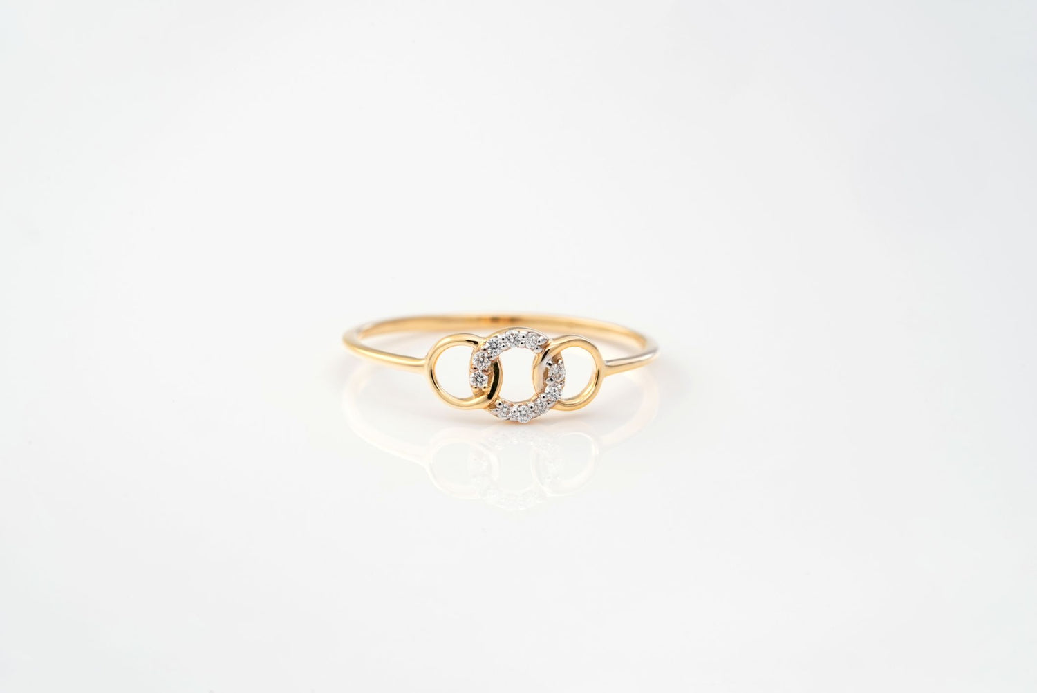 Lustre Harmony Ring