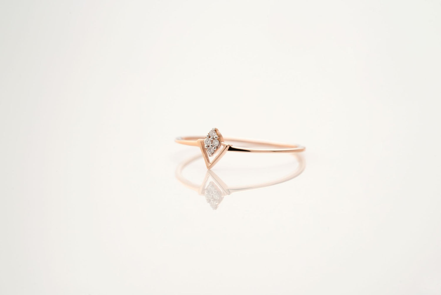 Celeste V Ring