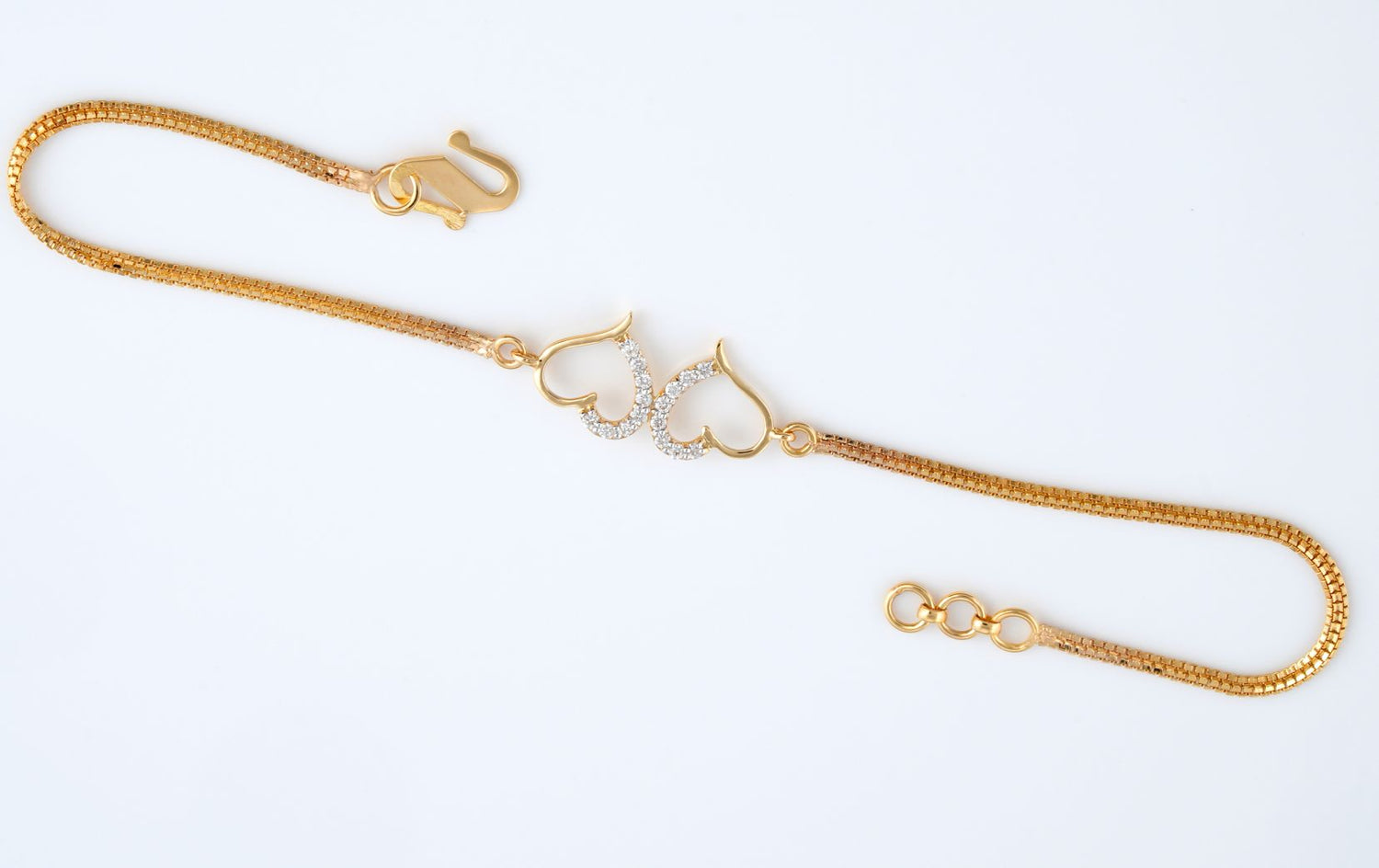 Two interlinked hearts Bracelet