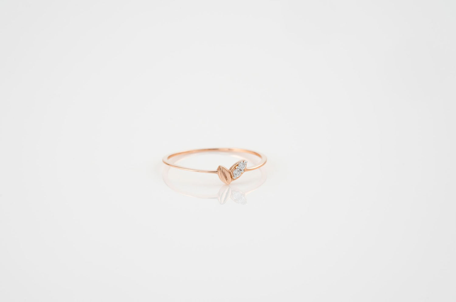 Diamond Leaves Ring